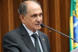 Zé Teixeira explica destinação de recursos à Saúde de Dourados