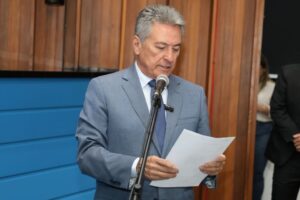 ALEMS realiza sessão solene para entrega da Medalha do Mérito da Juventude