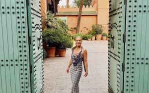 Angélica compartilha fotos no Marrocos com passeio no deserto