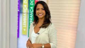 Apresentadora da TV Bahia revela cirurgia preventiva na mama