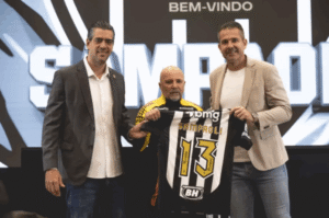 Argentino Sampaoli é apresentado no Atlético MG