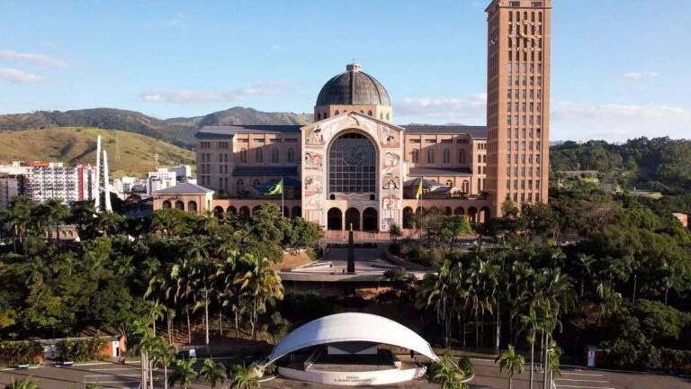 Câmara de Aparecida (SP) emite parecer contra Taxa de Turismo