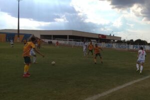 Com gols de Matheus Canhota. Vinícius Silva, São Gabriel vence a primeira pela série B