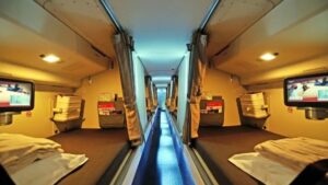 Como pilotos e comissários descansam em voos longos