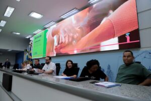 Em audiência, assistentes sociais apresentam reivindicações por readequação salarial e melhores condições de trabalho