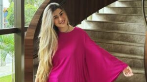 Estagiária da Record morre em acidente de carro