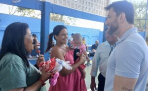 Gabinete Itinerante do Vereador Maicon Nogueira atende moradores durante o Mutirão “Todo em Ação” no Bairro Noroeste