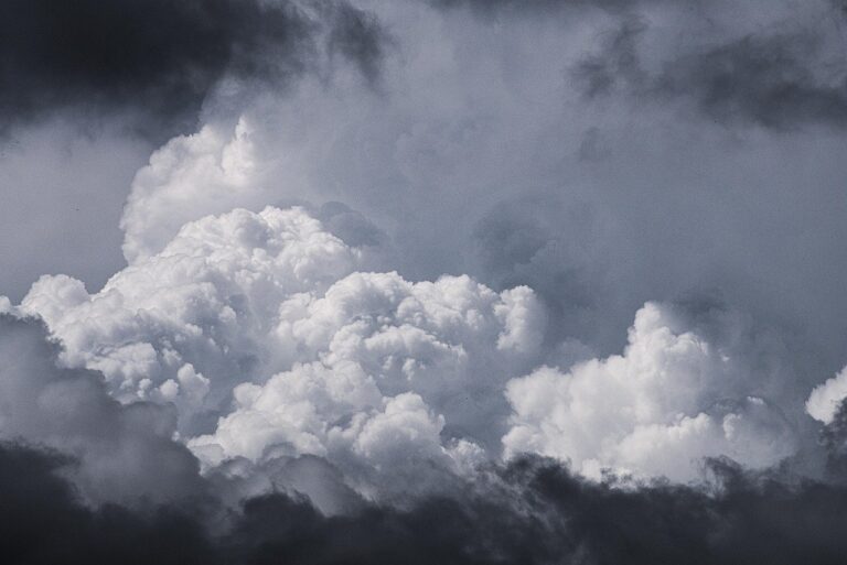 La Niña pode chegar ao Brasil; chuvas intensas podem atingir até 300 mm ainda este ano