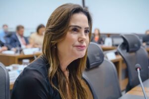 Mara Caseiro pede recursos para sede do Assentamento Guanabara, em Amambai