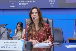 Mara Caseiro solicita melhorias nos serviços de telefonia e internet móvel em Costa Rica