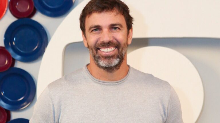 Marcelo Faria revela herpes-zóster e defende vacina gratuita