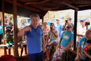 No Acampamento Água Viva, Landmark mobiliza acampados por direito a terra