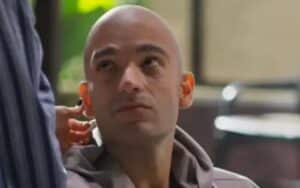 Raspou? Descubra o truque por trás da careca de Humberto Carrão