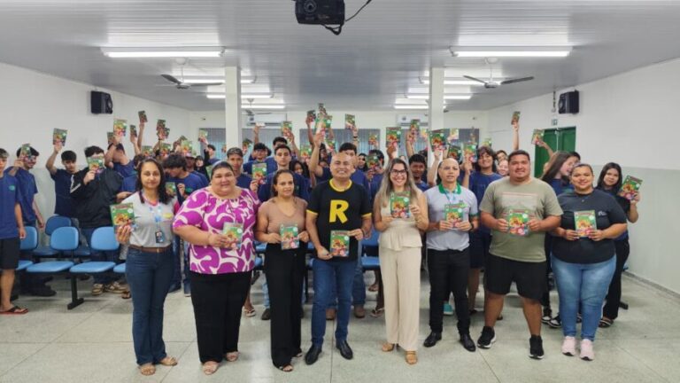 Ronilço Guerreiro encerra programação do Setembro Amarelo em Corguinho com palestra sobre saúde mental para estudantes