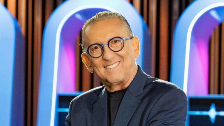 SBT bate de frente com a Globo e contrata Galvão Bueno