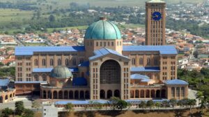 SP: depois de Campos do Jordão, Aparecida quer taxar turistas