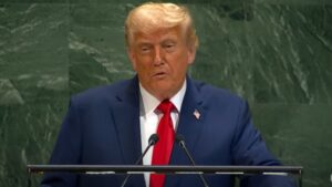 Trump ameaça taxar em 100% filmes estrangeiros
