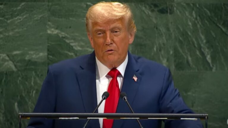 Trump ameaça taxar em 100% filmes estrangeiros