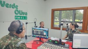 Verde Oliva: Exército leva rádio a diferentes regiões do país