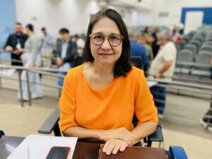 Vereadora Luiza apresenta Projeto de Decreto Legislativo que susta criação de Comitê Gestor da Secretaria Municipal de Saúde