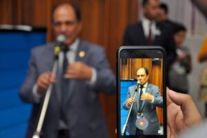 Zé Teixeira apresenta indicações para Alcinópolis, Deodápolis e Rio Brilhante