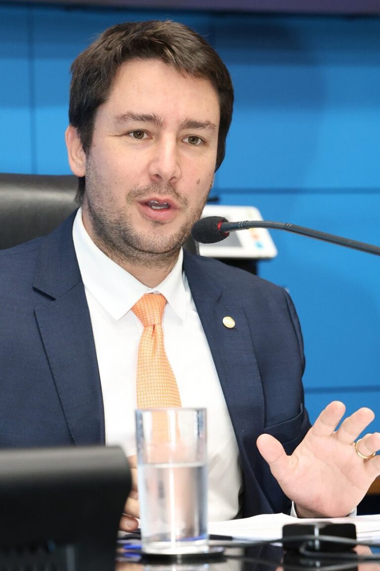 <b>Audiência pública</b>: Poderes têm despesas com folha dentro dos limites da lei