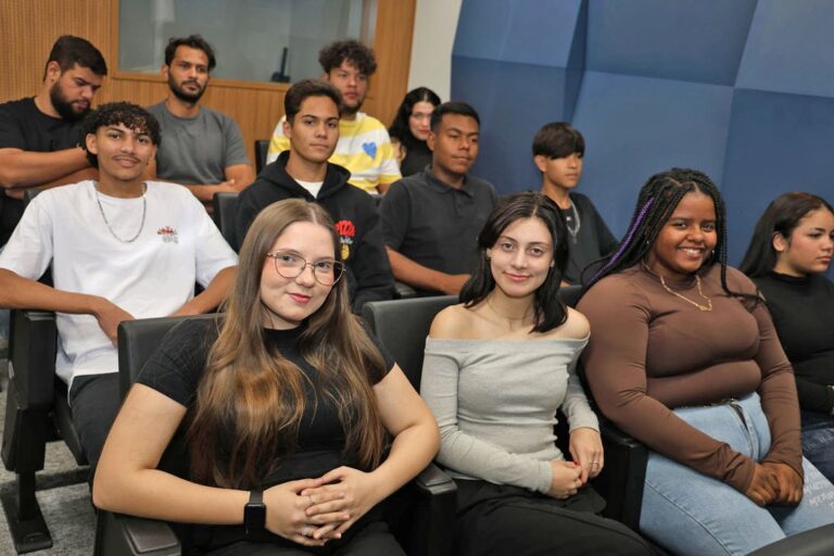 <b>Ordem do Dia</b>: Data e turno fixos para entrega de transportadoras é aprovada em 2ª