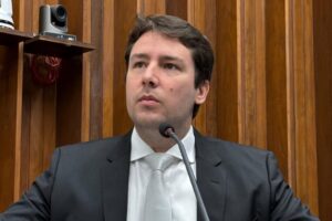 A farra dos milhões de Alibabache continua