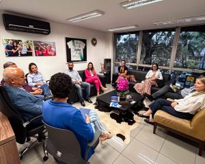 Agência Reguladora de Ji-Paraná busca referência em MS e AGEMS compartilha expertise em Regulação Multissetorial durante visita institucional