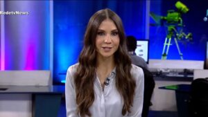 Amanda Klein pede demissão da RedeTV! e assina com o SBT