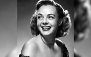 Atriz June Lockhart, de "Perdidos no Espaço", morre aos 100 anos