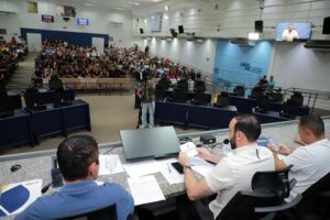 Audiência Pública debate valorização dos Servidores Administrativos da Educação em Campo Grande