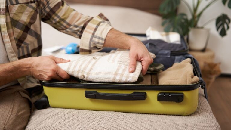 Câmara vota urgência para proibir cobrança de bagagem de mão