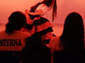 Campo Grande leva cultura a internas com peça de Nelson Rodrigues