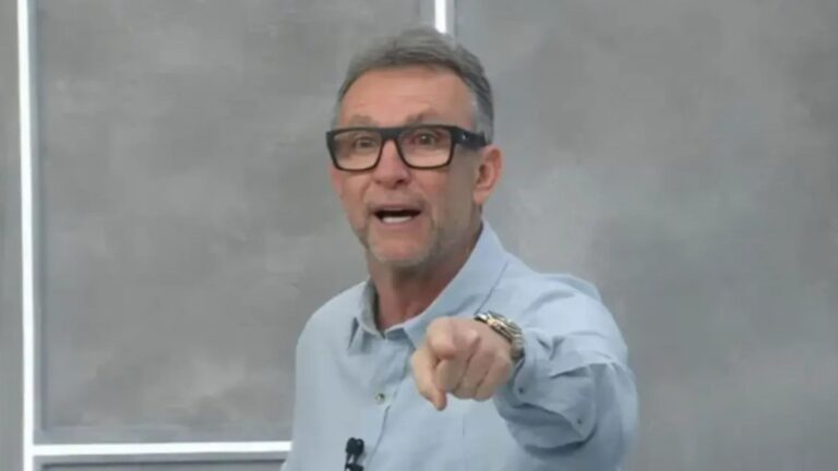 Craque Neto reclama de “overdose” de Virginia Fonseca