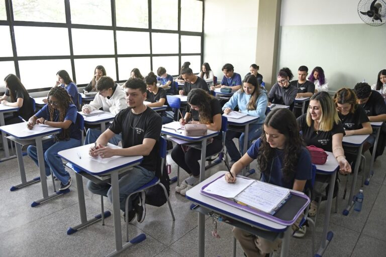 Escolas de Mato Grosso do Sul passam por avaliações nacional e regional a partir de segunda-feira