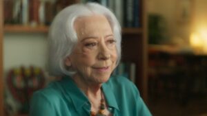Fernanda Montenegro faz 96 anos e ganha felicitações dos famosos