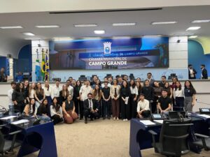 Jean e UCDB promovem Parlamento Jovem para aproximar estudantes da Câmara