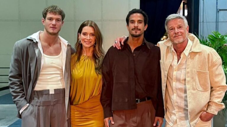 Marcello Novaes se declara para Leticia Spiller e os filhos