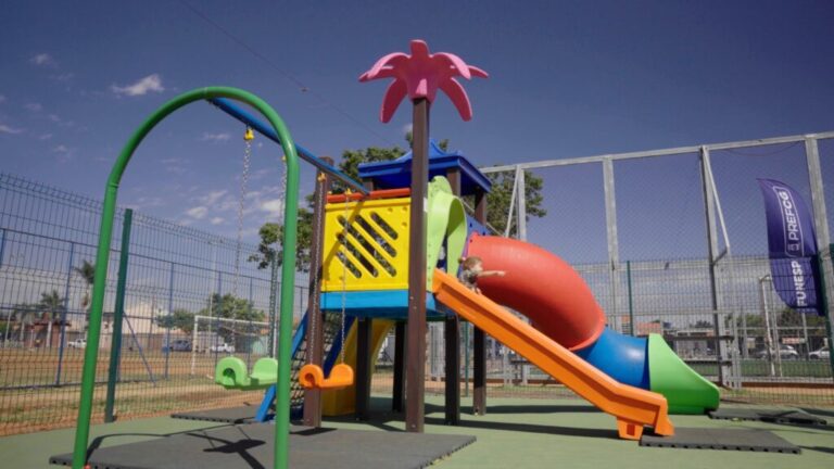 Novo playground leva alegria e transforma vida das famílias no Itamaracá