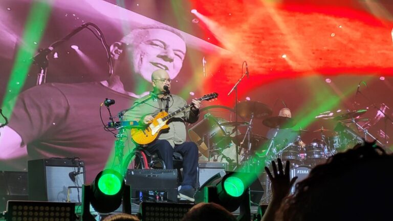 Os Paralamas do Sucesso
celebram 40 anos de carreira em SP