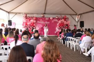 Outubro Rosa tem prevenção e anúncio de parceria entre Prefeitura e Hospital do Câncer