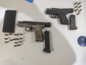 Polícia Civil prende trio em flagrante por negociação de armas em Coxim