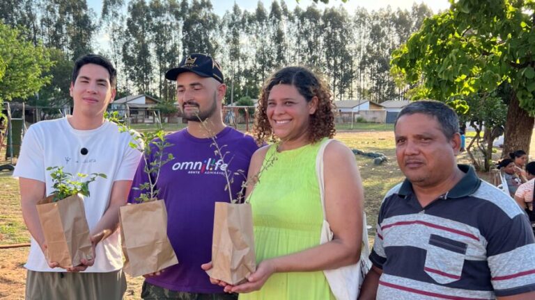 Projeto Muda Campão chega a 700 mudas distribuídas