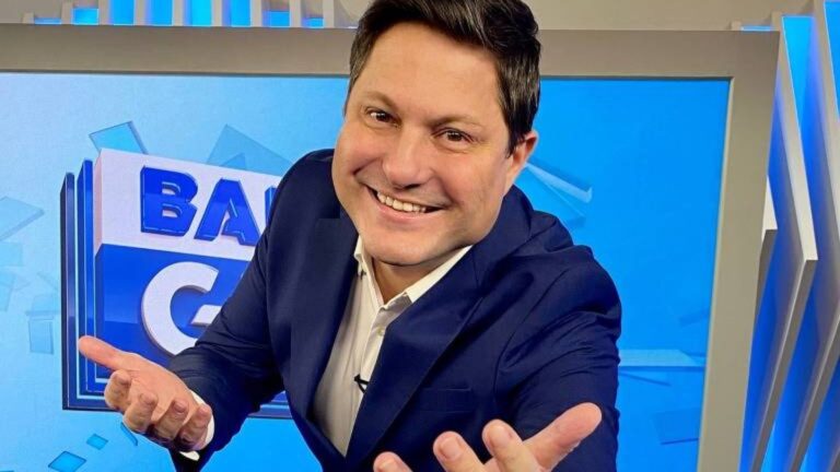 Record News atropela a concorrência e alcança a vice-liderança