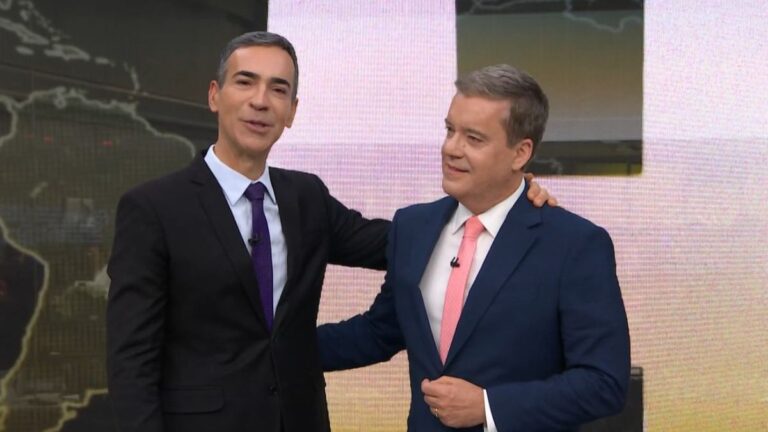 Tralli passa a apresentação do Jornal Hoje para Roberto Kovalick