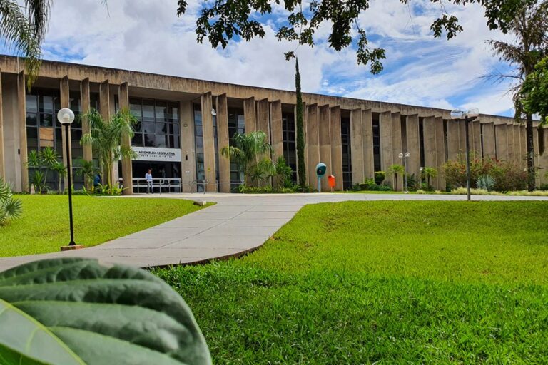 <b>Agenda:</b> Sessões solene e Seminário de Finanças estão previstos