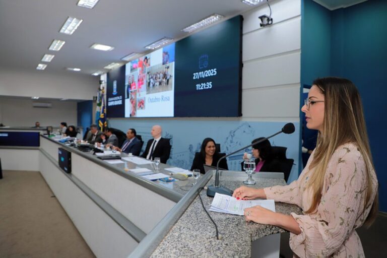 Ações da Associação de Voluntários de Combate ao Câncer do Hospital de Amor são apresentadas na Tribuna