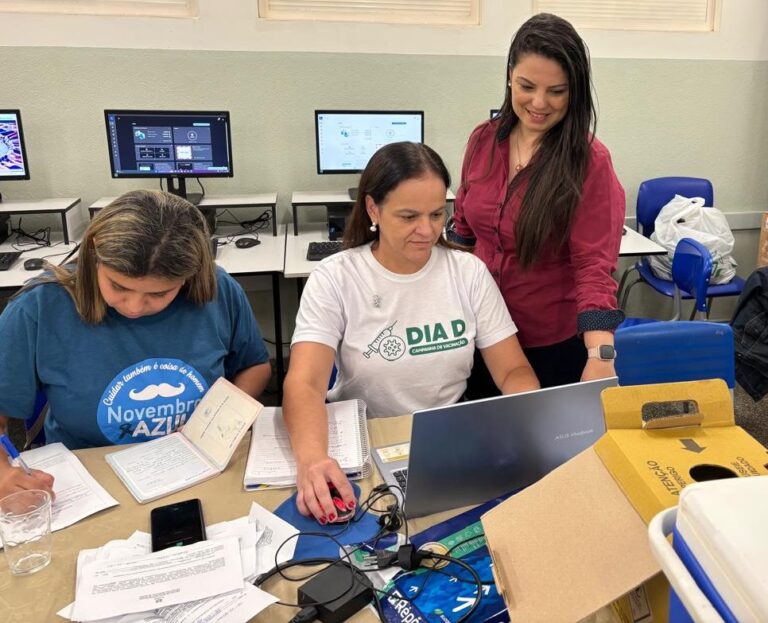 Dia D da Campanha Aluno Imunizado mobiliza estudantes de escola estadual em Bonito
