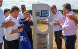 Governo de MS entrega R$ 115 milhões em obras e anuncia novo parque industrial em Coxim